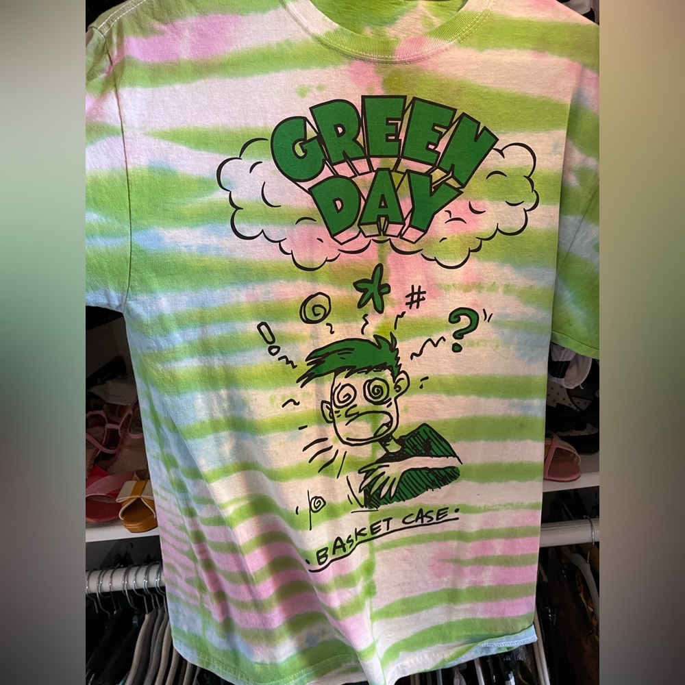 Green day basket case tie-dye T-shirt medium